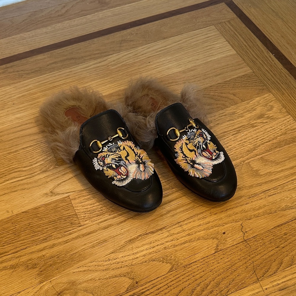 Gucci Princetown Tiger Fur Mule Slippers - Picture 10 of 10